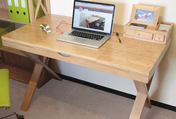 Cable-Tidy Home Office Desk