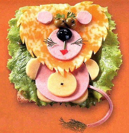 Lion Sandwich