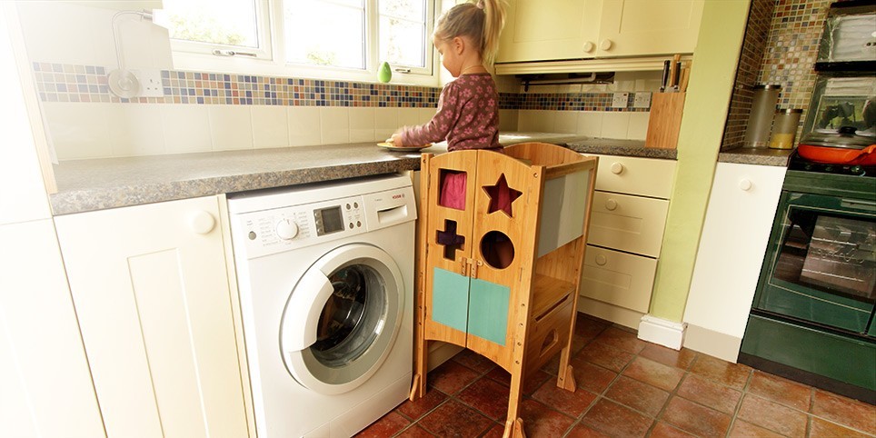 Play Kitchen Turret, Cooking with Kids