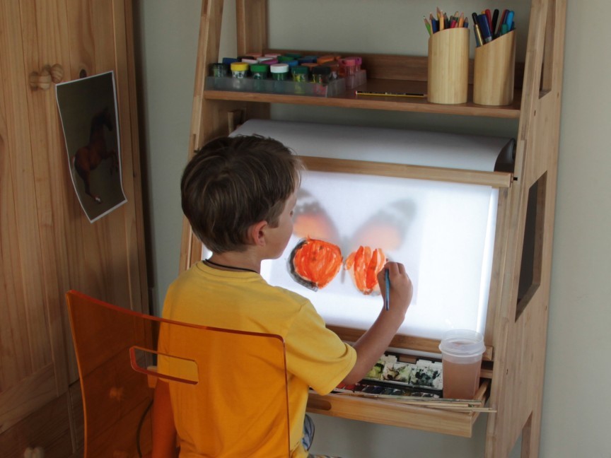Children's Easel