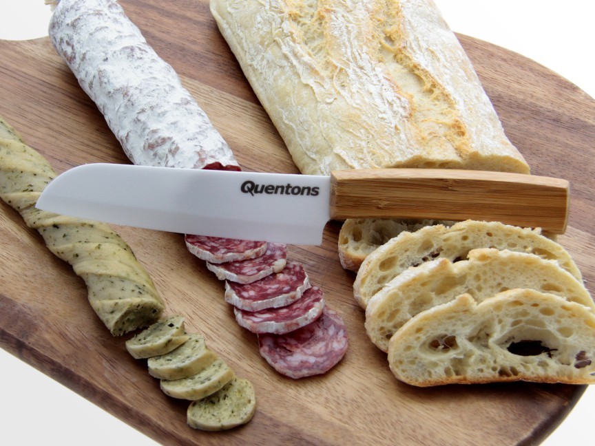 Ceramic bread knife